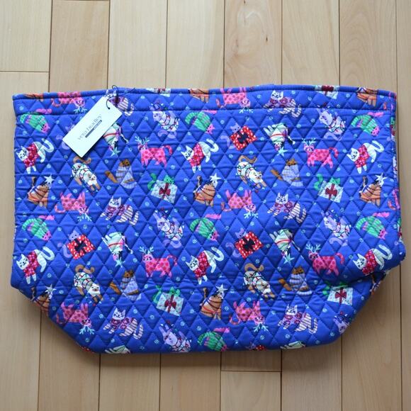 NWT Vera Bradley Cats Holiday Christmas Tote Bag - Picture 1 of 4